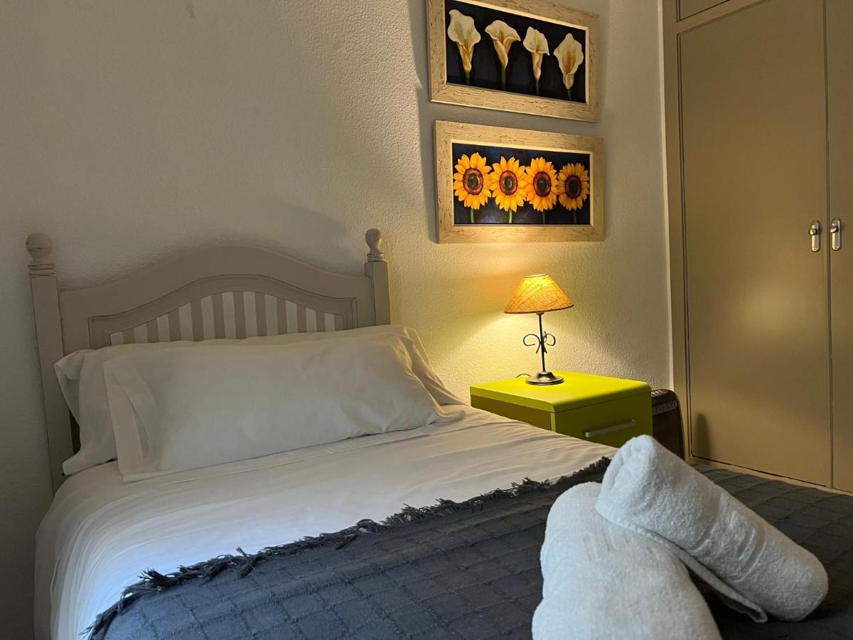 Апартаменти Apartamento La Torre Con Parking Gratuito Кордова Екстер'єр фото