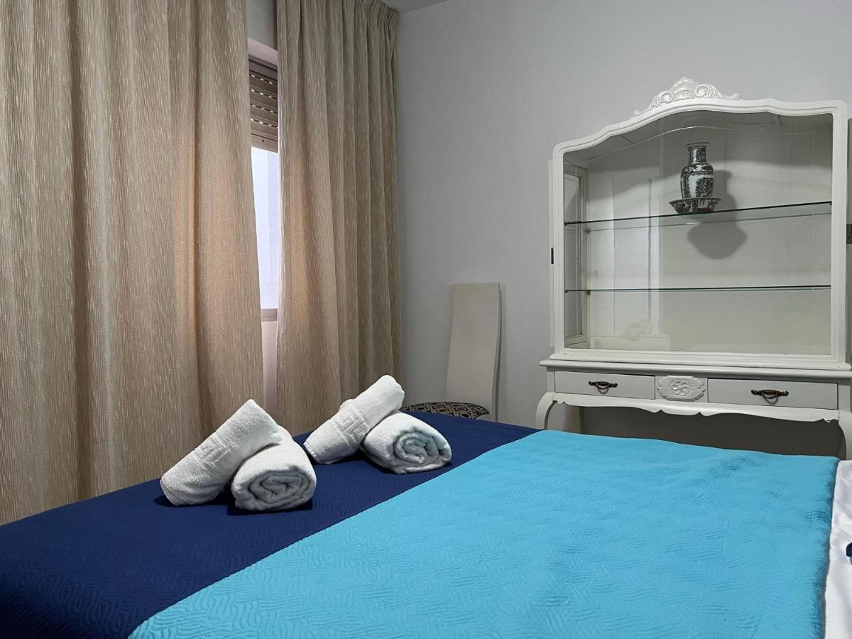 Апартаменти Apartamento La Torre Con Parking Gratuito Кордова Екстер'єр фото